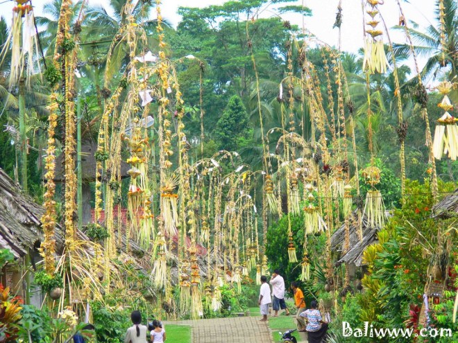 penjor galungan