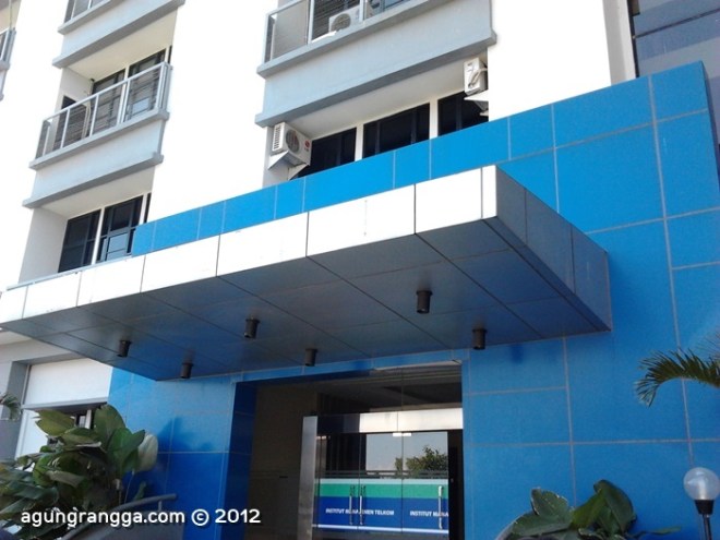 pintu masuk IMTelkom