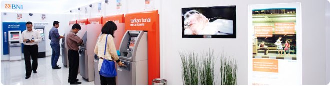 lokasi mesin ATM yang banyak tersedia jadi salah satu alasan memilih BNI