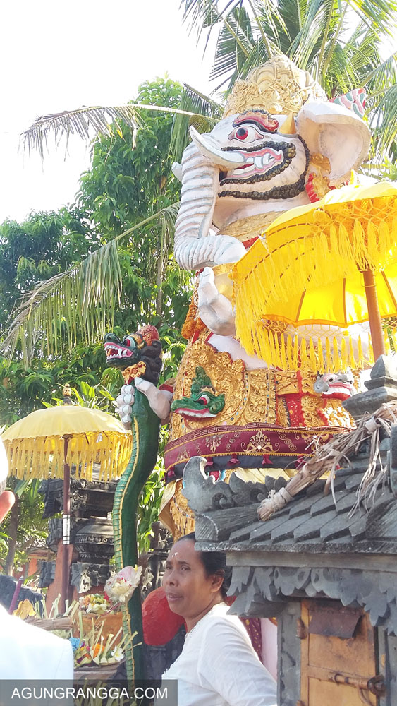 patung dewa ganesha