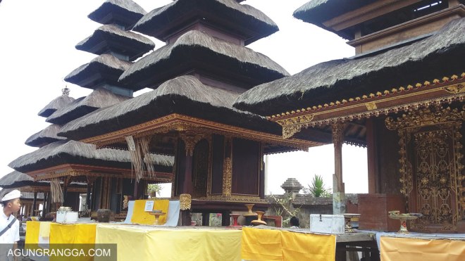 pura pedharman keturunan danghyang bang manik angkeran