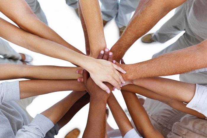 2 Kebahagiaan Hari Ini, Semua Berasal dari Persahabatan