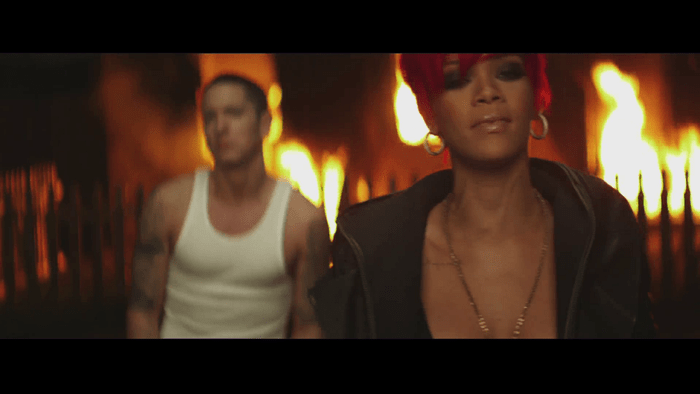 Eminem & Rihanna – Love the Way You Lie | berbohong demi cinta