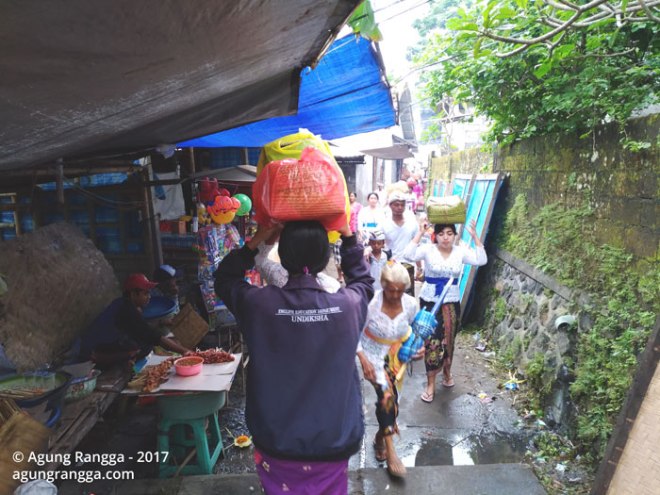 banyak kios pedagang