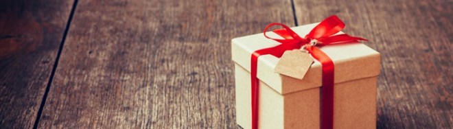 Hadiah dari Keluarga & Sahabat