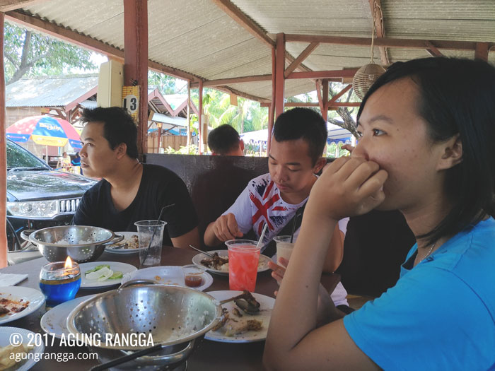 kenyang makan makanan enak pringsewu