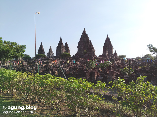 keliling Candi Prambanan