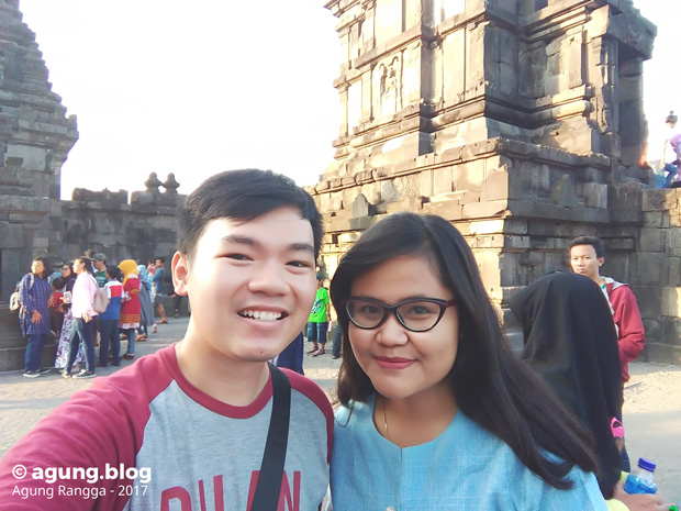 ketemu Mira di Candi Prambanan
