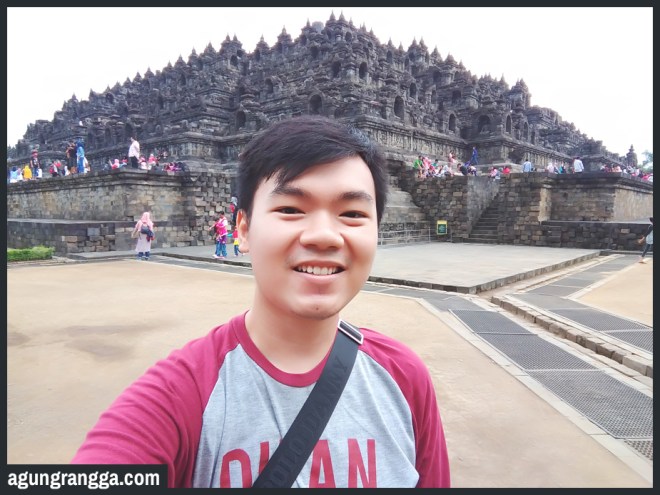 Juni - Jalan-jalan ke Candi Borobudur