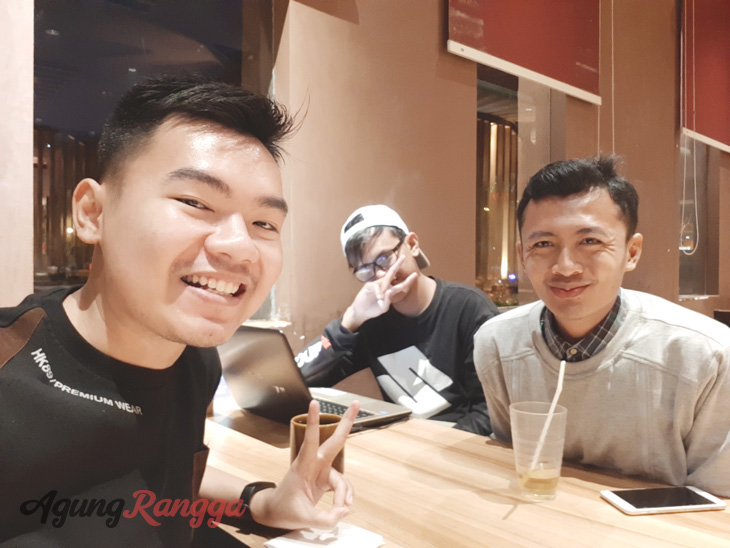 Desember - Bersantai bersama sahabat GSL